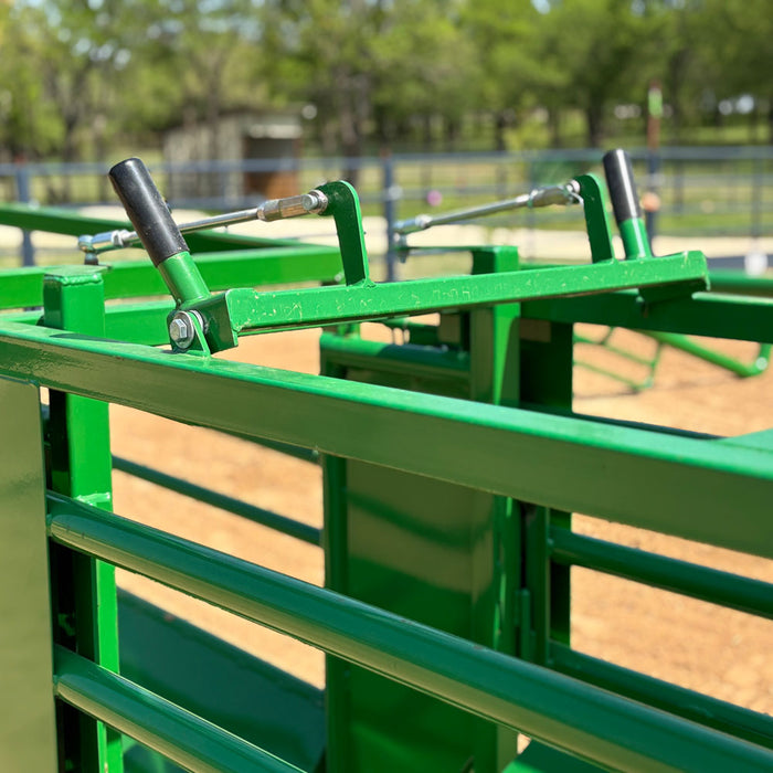Chute Help Fully Manual Roping Chute (In-Store Only) Equipment - Chutes Chute Help