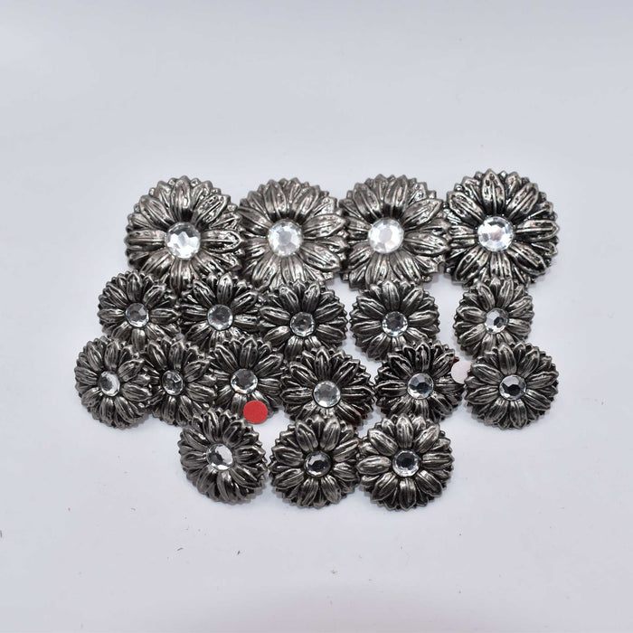 NEW Rhinestone Sunflower Concho Set Of 18