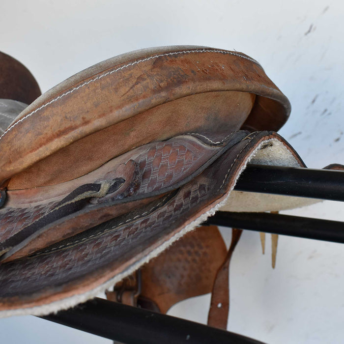 Used 11.5" Non-Rider Decor Saddle Sale Barn Teskey's