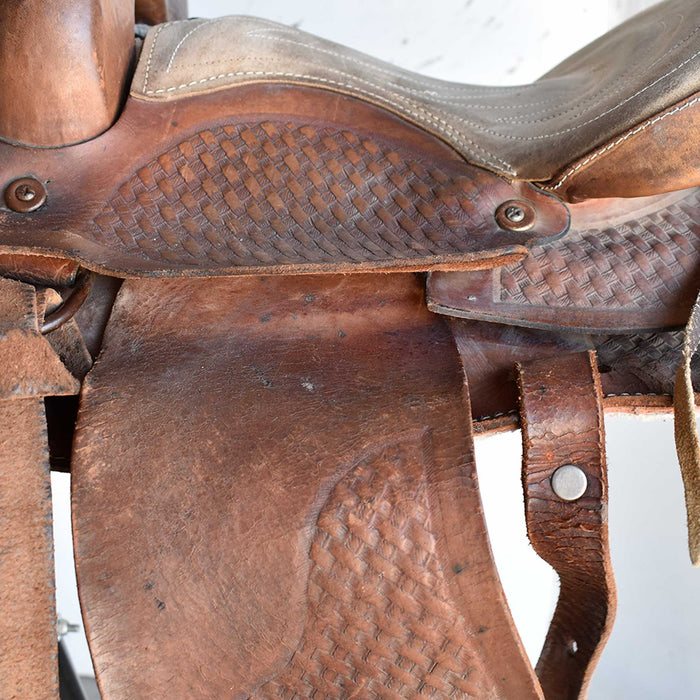 Used 11.5" Non-Rider Decor Saddle Sale Barn Teskey's