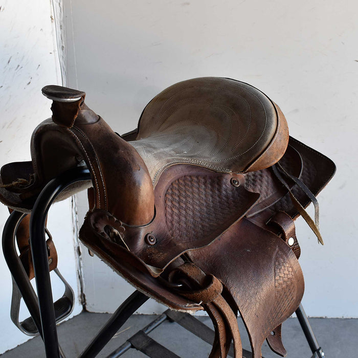 Used 11.5" Non-Rider Decor Saddle Sale Barn Teskey's