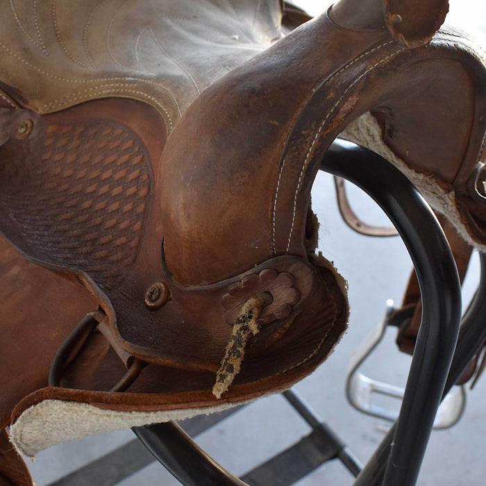 Used 11.5" Non-Rider Decor Saddle Sale Barn Teskey's