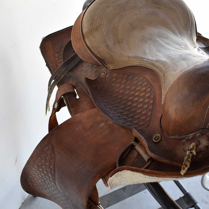 Used 11.5" Non-Rider Decor Saddle Sale Barn Teskey's