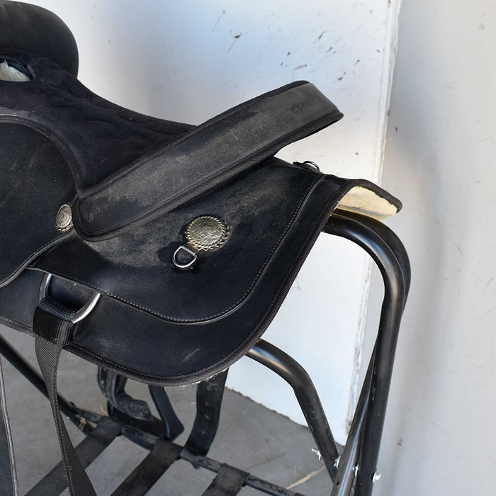 Lightly Used 15" Wintec Rider Saddle Sale Barn wintec