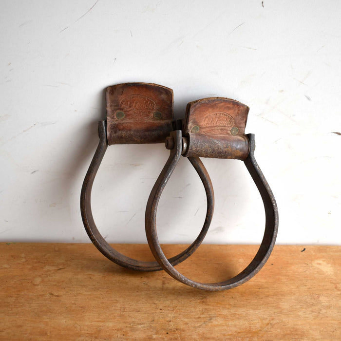 Used M.L. Leddy Metal Oxbow Stirrups