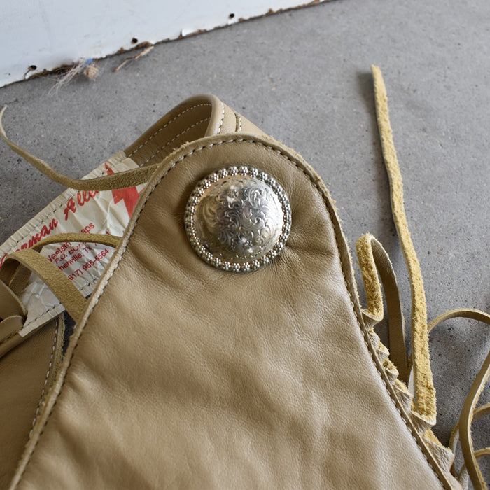 Like NEW Carman Allen Youth Chaps Sale Barn Carman Allen