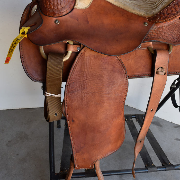Used 15.5" Rider Saddle Sale Barn Teskey's
