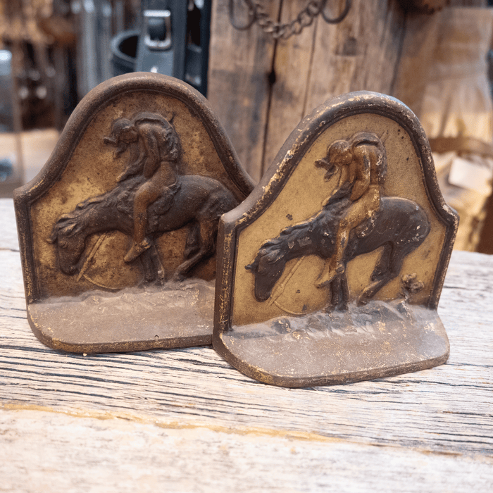 1928 Cast Iron "The Last Trail"  The Connecticut Foundry Bookends