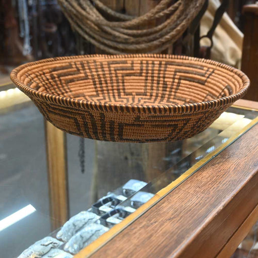 1920's Apache Indian Handmade Woven Basket Collectibles Teskey's