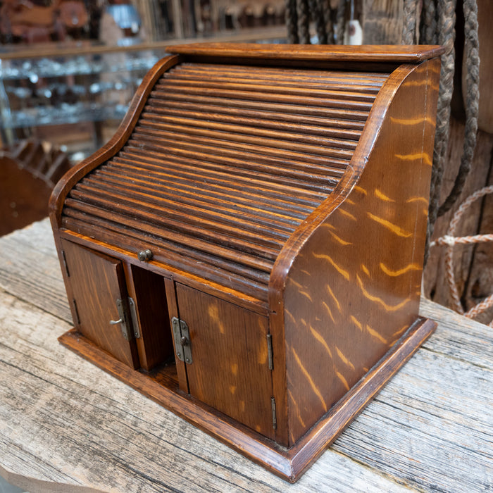 Vintage Clay Poker Chips Set w/Caddy Collectibles Teskey's