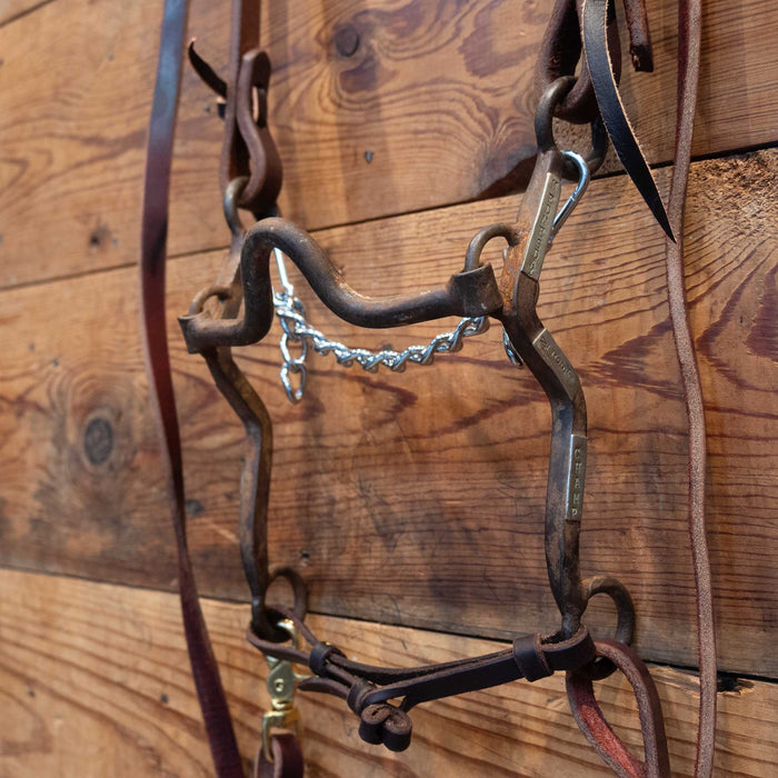 Solid Port on all NEW Leather Bridle Rig Tack - Rigs Professional's Choice