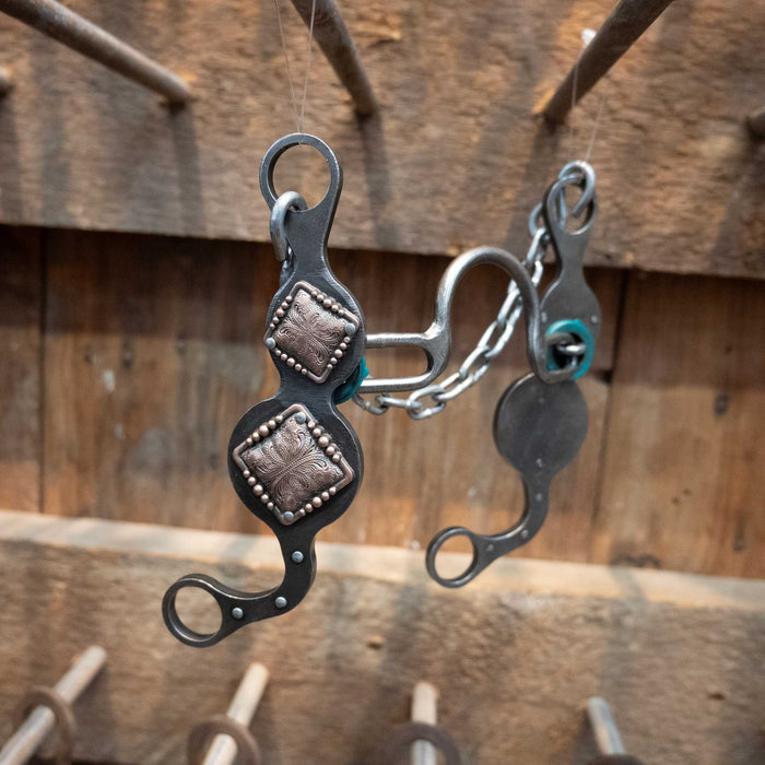 Petska Solid Port Bit w/Square Conchos