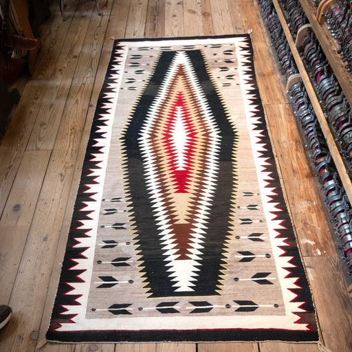 Vintage Navajo "Eye Dazzler" Rug Collectibles MISC