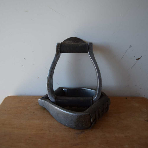 Used Metal Stirrups Sale Barn Teskeys