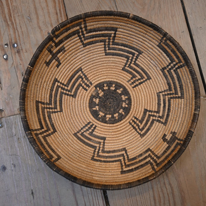 Apache Whirling Logs Basket Collectibles Teskey's
