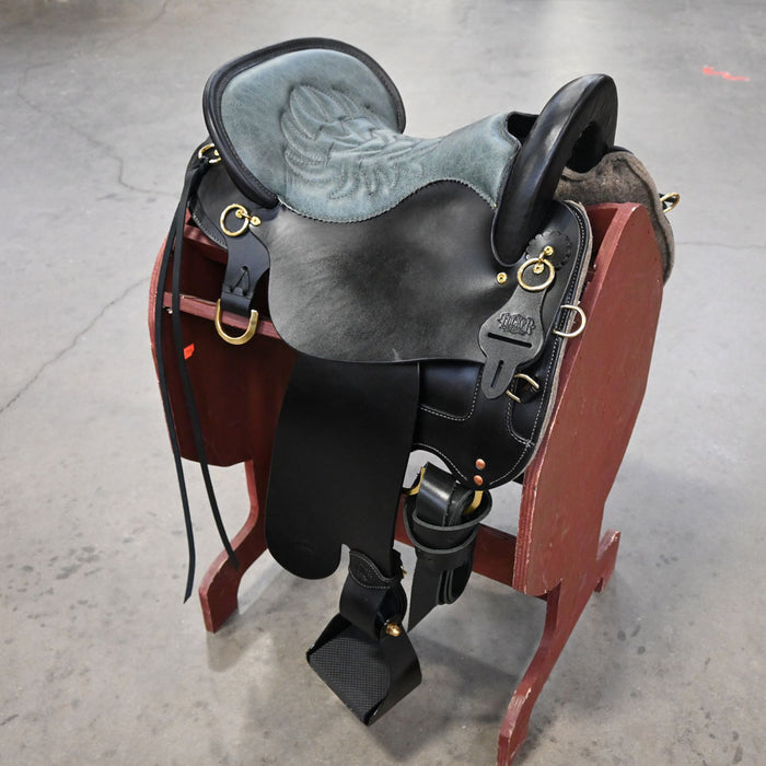 15.5" TUCKER ENDURANCE TRAIL SADDLE Saddles - New Tucker