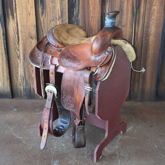 14.5" USED CLINT GIBSON ROPING SADDLE