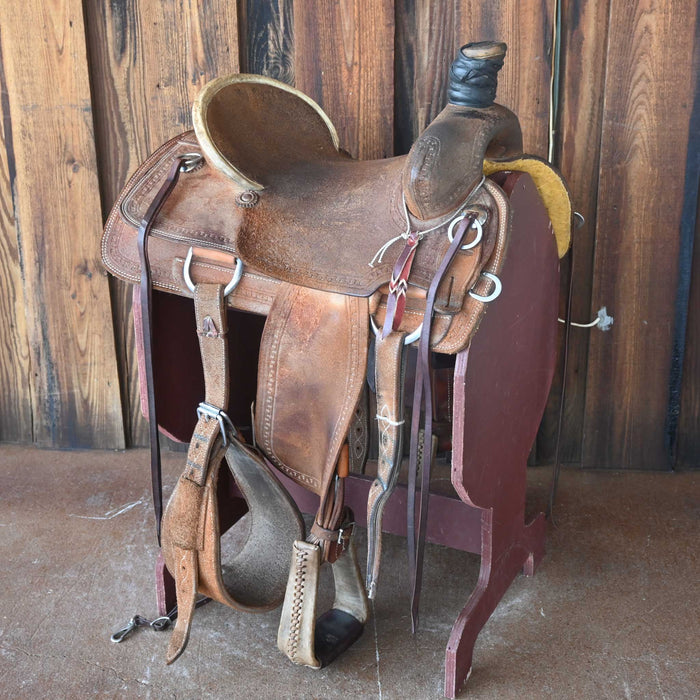 15.5" USED SHERIDAN ROPING SADDLE