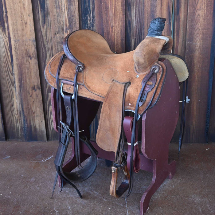 17" USED DOUG HARRIGAL RANCH CUTTER SADDLE Saddles - Used Doug Harrigal