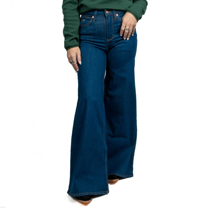 Wrangler Women's Lainey Wilson Blue Cheeky Wide Leg Jean
