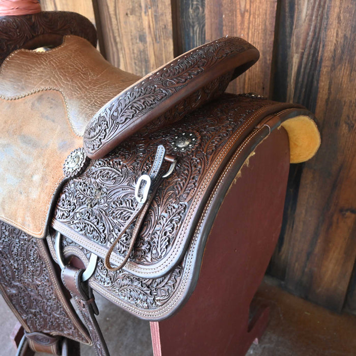 15.5" USED TOMAHAWK TEAM ROPING SADDLE Saddles - Used Tomahawk Saddlery