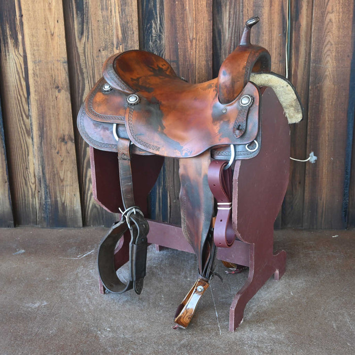 17" USED ROO HIDE CUTTING SADDLE Saddles - Used ROO HIDE