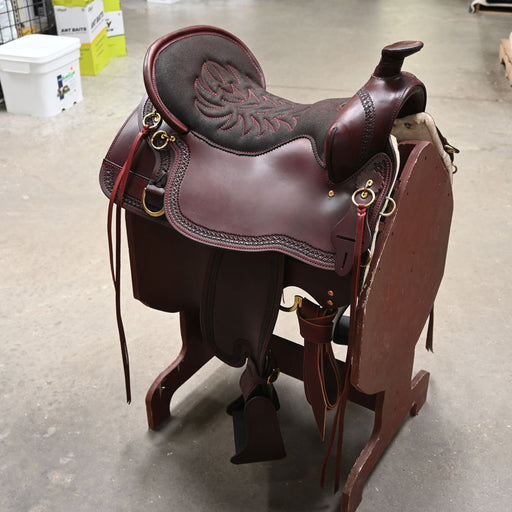 17.5" TUCKER HIGH PLAINS HERITAGE TRAIL SADDLE Saddles - New Tucker