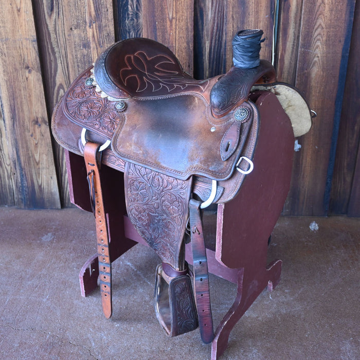 15.5" USED MARTIN ROPING SADDLE Saddles - Used Martin Saddlery