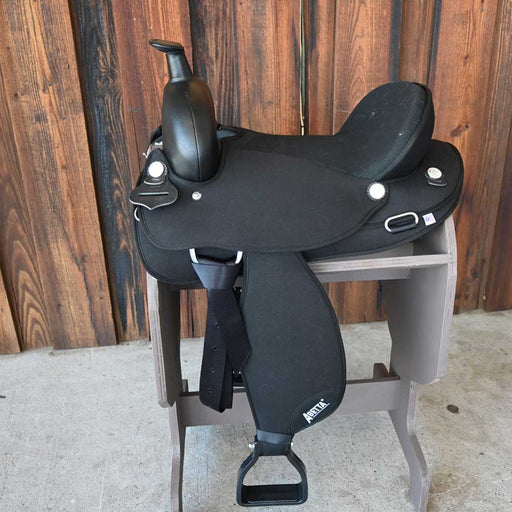 15" ABETTA ORIGINAL ROUND SKIRT SADDLE Saddles - New Abetta Saddle Co