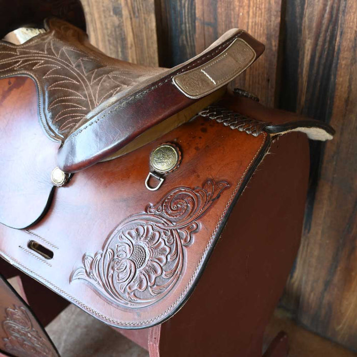 15" USED HEREFORD ROPING SADDLE Saddles - Used Hereford Brand Tex Tan