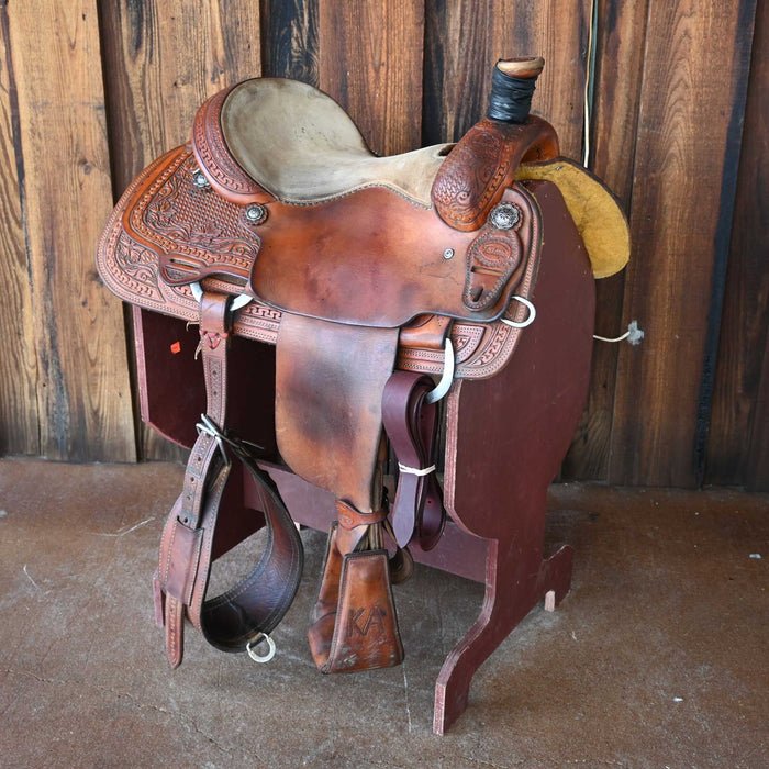 15.5" USED TESKEY'S TEAM ROPING SADDLE