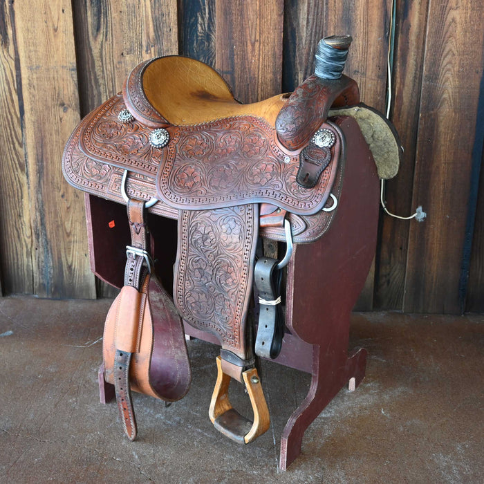 15.5" USED TESKEY'S TEAM ROPING SADDLE