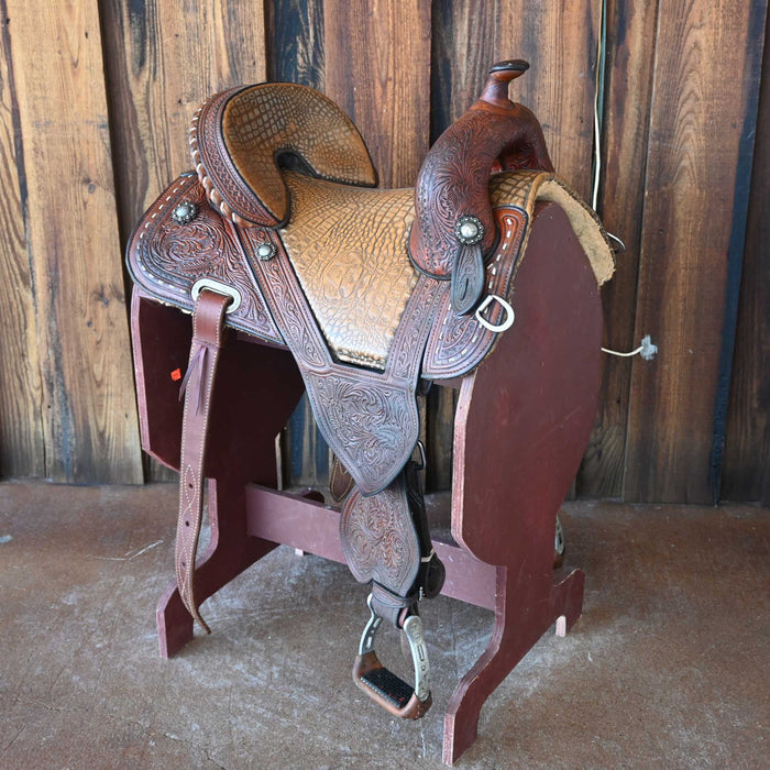 14.5" USED CIRCLE Y TAMMY FISCHER TREELESS BARREL SADDLE