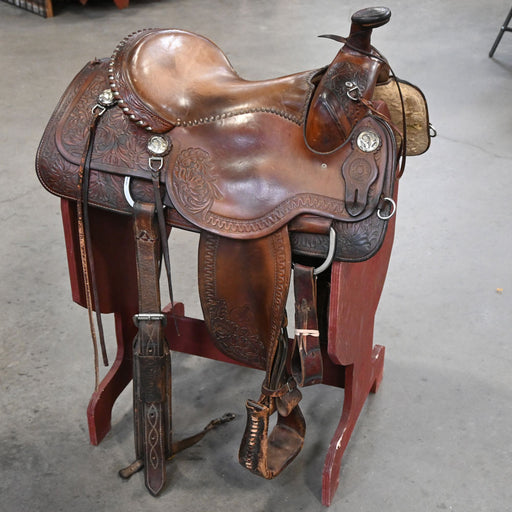 15" USED BOB MOLINE TEAM ROPING SADDLE Saddles - Used Bob Moline