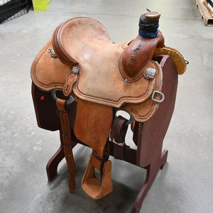 13.5" USED PATRICK SMITH ROPING SADDLE
