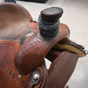 15" USED MARTIN TEAM ROPING SADDLE