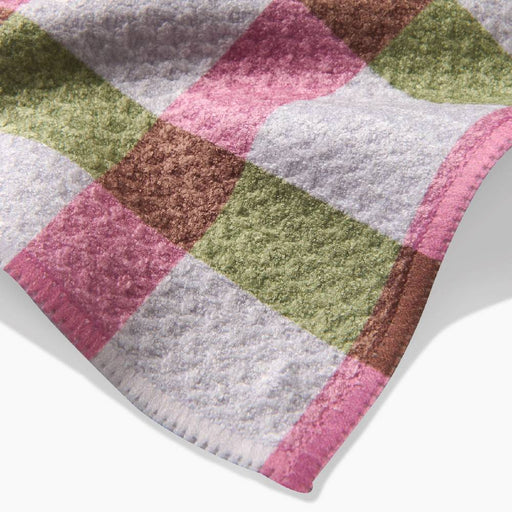 Patricia Plaid Tea Towel HOME & GIFTS - Tabletop + Kitchen - Kitchen Decor Geometry