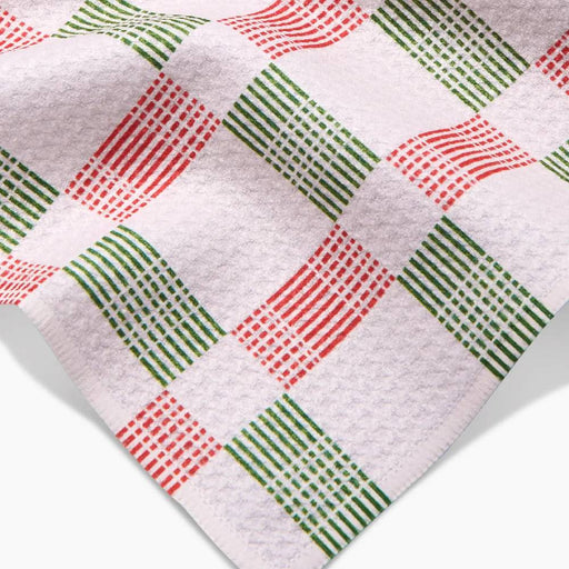 Be Merry Plaid Bar Towel HOME & GIFTS - Tabletop + Kitchen - Kitchen Decor Geometry