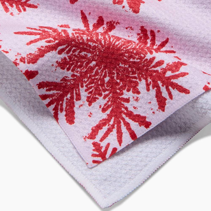 Snowy Days Red Tea Towel HOME & GIFTS - Tabletop + Kitchen - Kitchen Decor Geometry