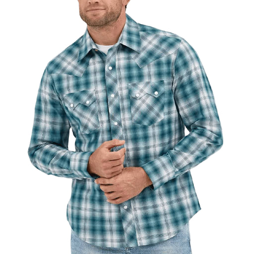 Wrangler Men's Retro Pearl Snap Plaid Sawtooth Western Shirt MEN - Clothing - Shirts - Long Sleeve Wrangler
