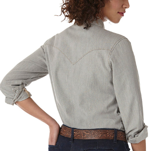 Wrangler Women's Pearl Snap Shirt WOMEN - Clothing - Tops - Long Sleeved Wrangler