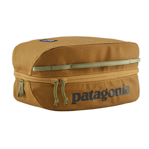 Patagonia Medium Black Hole Cube - Pufferfish Gold ACCESSORIES - Luggage & Travel - Shave Kits Patagonia