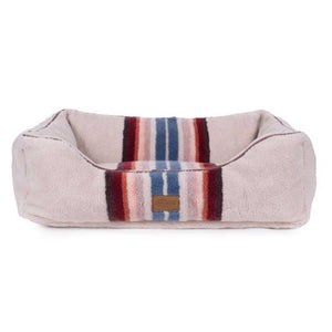 Pendleton Berber Serape Rosewood Kuddler
