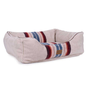 Pendleton Berber Serape Rosewood Kuddler