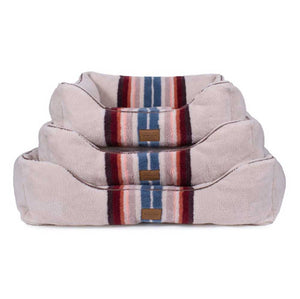Pendleton Berber Serape Rosewood Kuddler