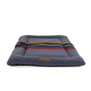 Pendleton Berber Lake Comfort Cushion
