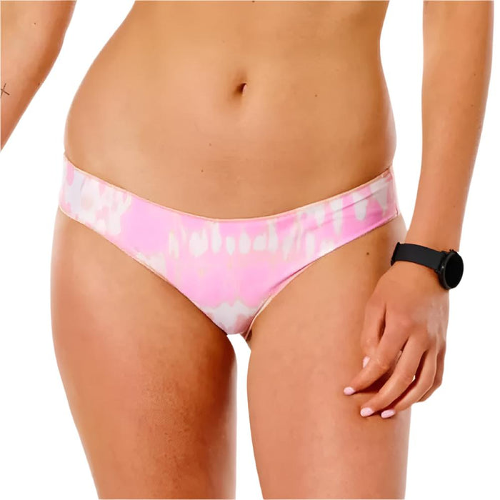 * Rip Curl Women's Classic Cheeky Bikini Bottom - FINAL SALE WOMEN - Clothing - Surf & Swimwear - Swimsuits Rip Curl