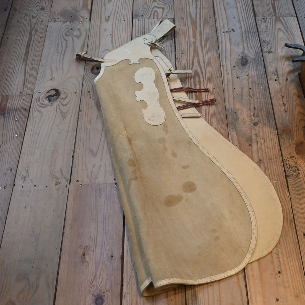 What is the outseam measurement of the Batwing Working Chaps - CHAP1122?