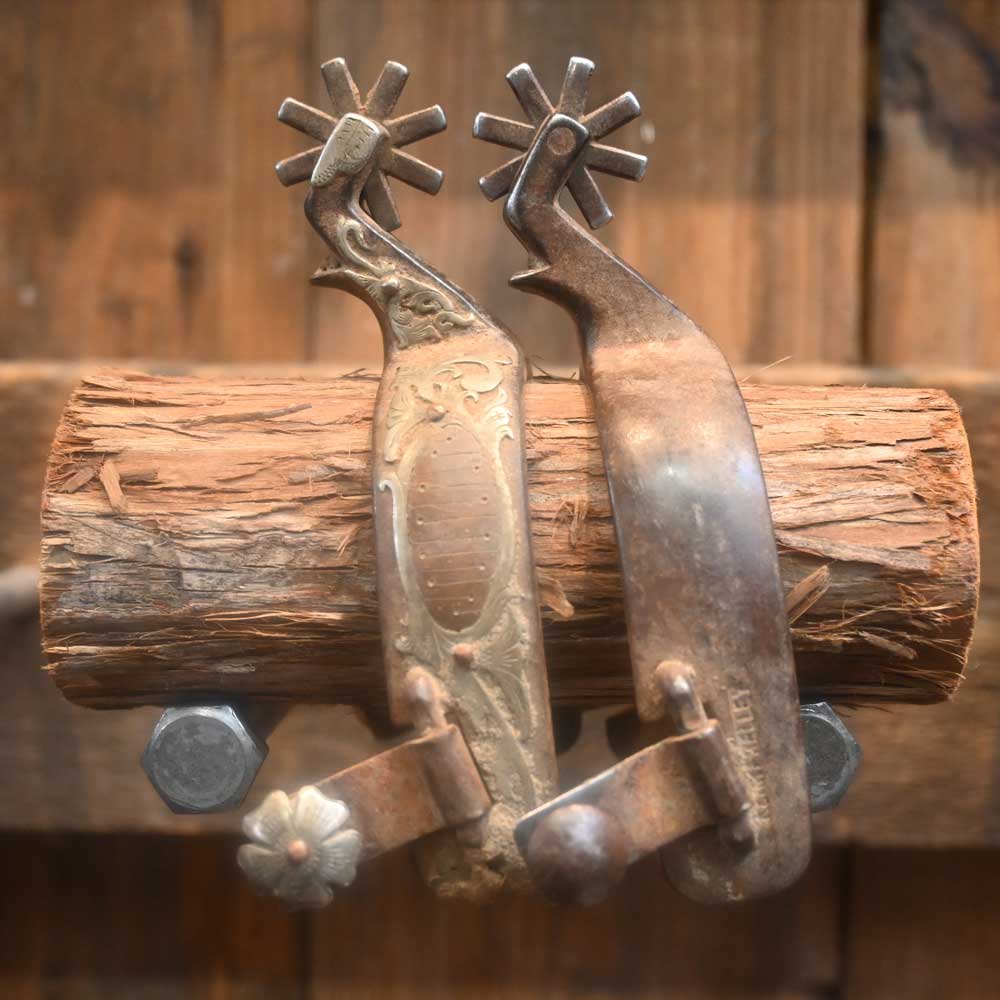 What is the band size of the Kerry Kelley - Silver Mounted Spurs SPUR848?