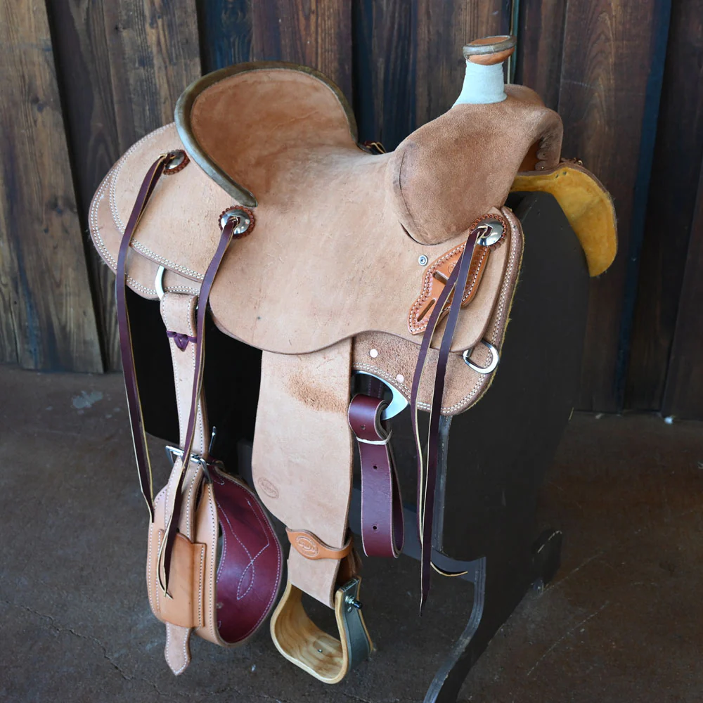 What is the gullet width of the 15.5" TESKEY'S RANCH SADDLE?